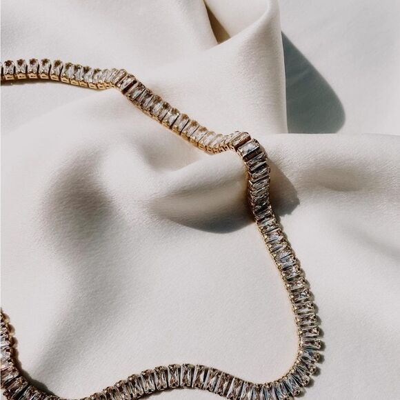 18K GOLD TENNIS DIAMOND NECKLACE/CHOKER - Picture 3 of 5